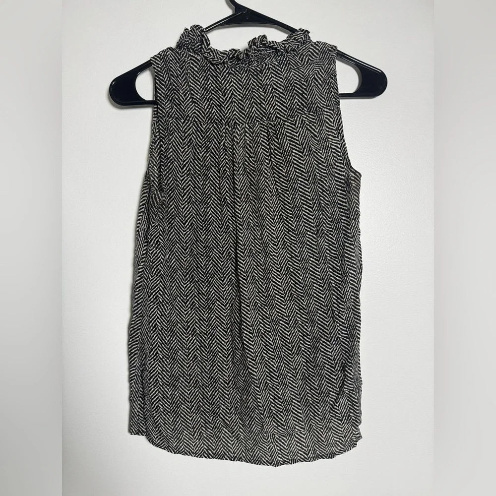 J.Crew Black White Sleeveless Blouse Ruffle Neck Button Front